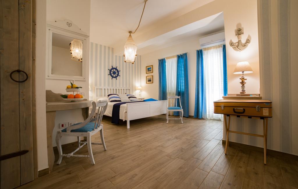 Quattro Torri B&B Santa Teresa Di Riva Exterior photo