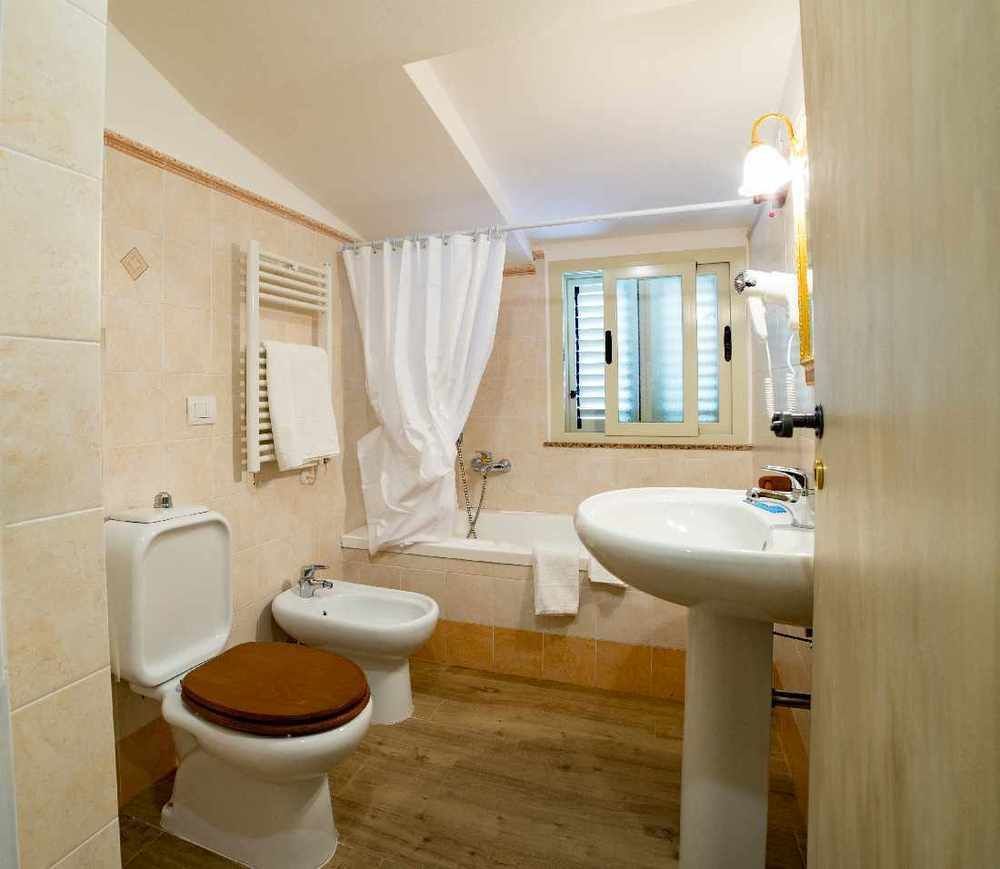 Quattro Torri B&B Santa Teresa Di Riva Exterior photo